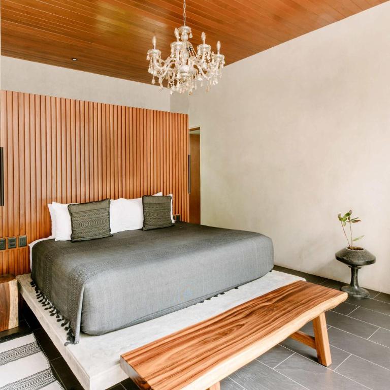 Villa CDR & Aviv Private village for 34 2 villas 14BR 4 pools - Villa - 17