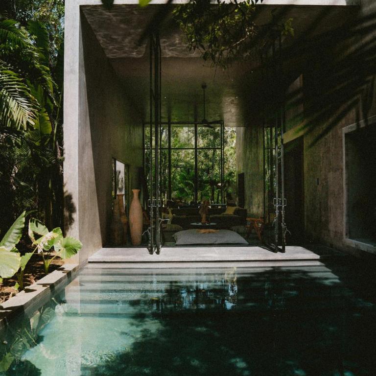 Villa CDR & Aviv Private village for 34 2 villas 14BR 4 pools - Villa - 78