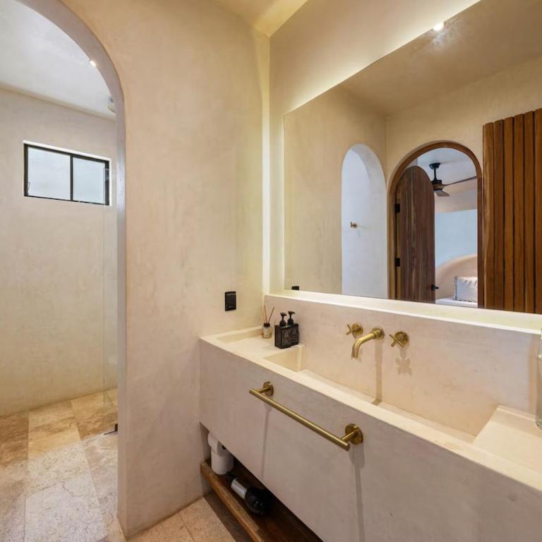 Villa 13 BR 2 Villas 4 Pools - Villa - 63