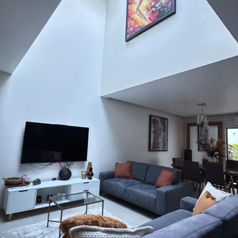Mandarina Boutique House - Three-Bedroom House - 4