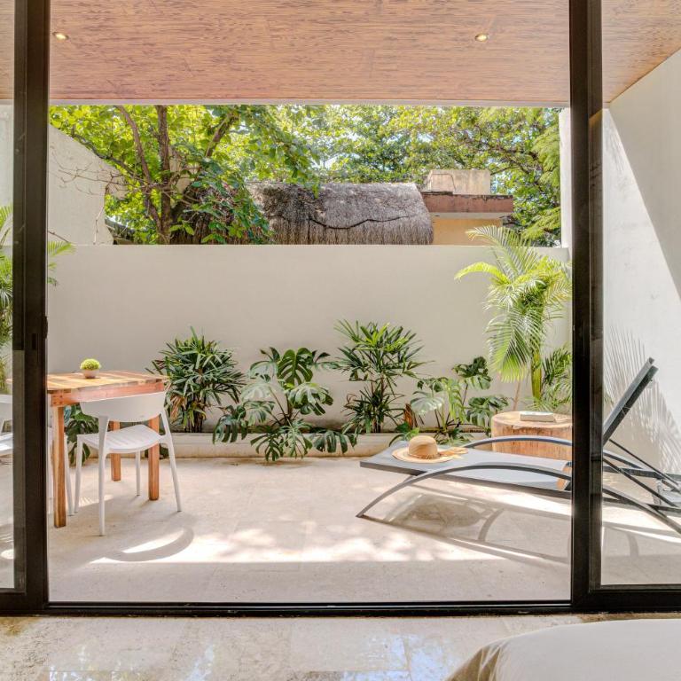 Lalola DownTown Boutique Apartments - Apartamento con vistas y balcón - 11
