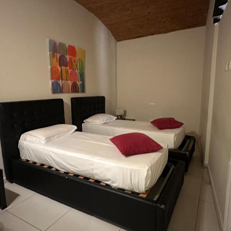 2016 Apartments - Three-Bedroom Apartment - 3