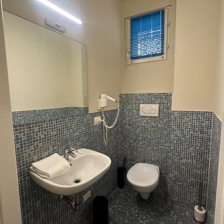 2016 Apartments - Three-Bedroom Apartment - 6