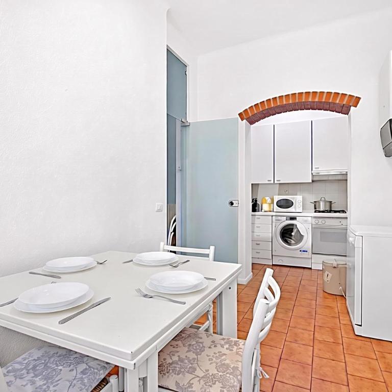Casa Fiorio Sanremo Centro - Happy Rentals - Appartamento con Balcone - 5