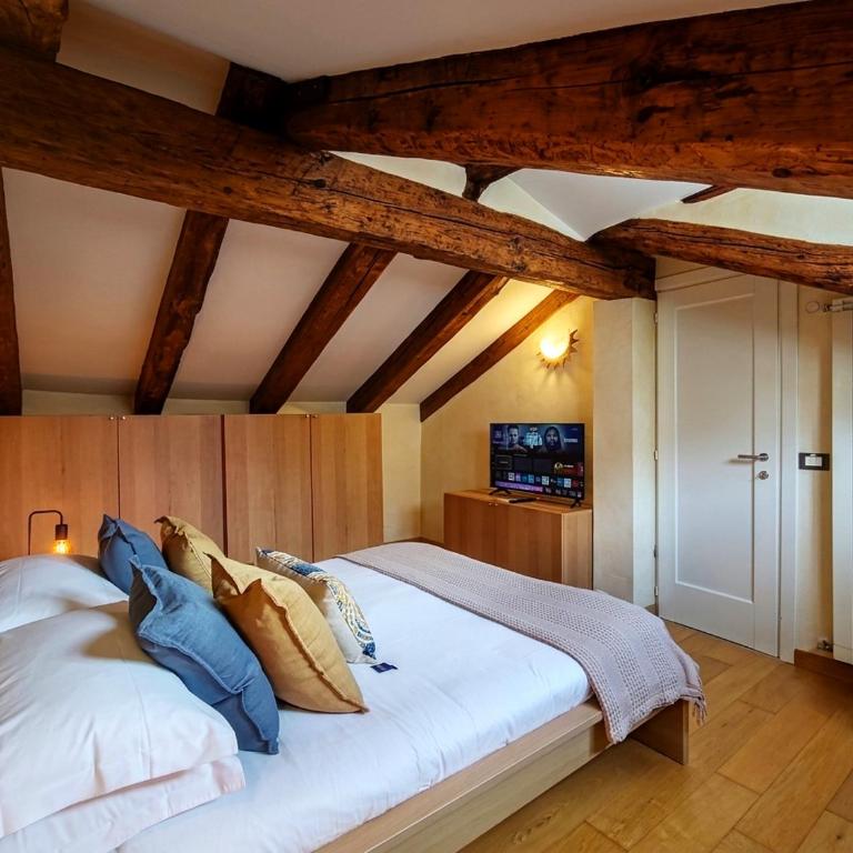 Mansarda Puecher - Appartamento con 2 Camere da Letto - 6