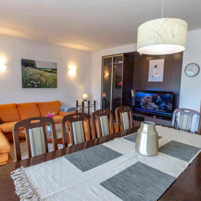 Seattle Apartment - Two-Bedroom Apartment - 6