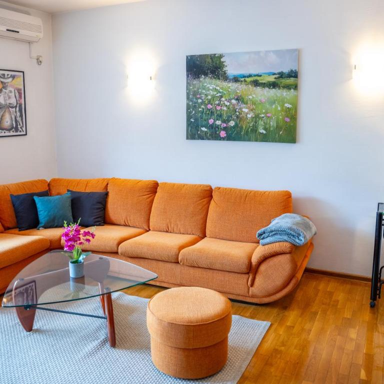 Seattle Apartment - Two-Bedroom Apartment - 29