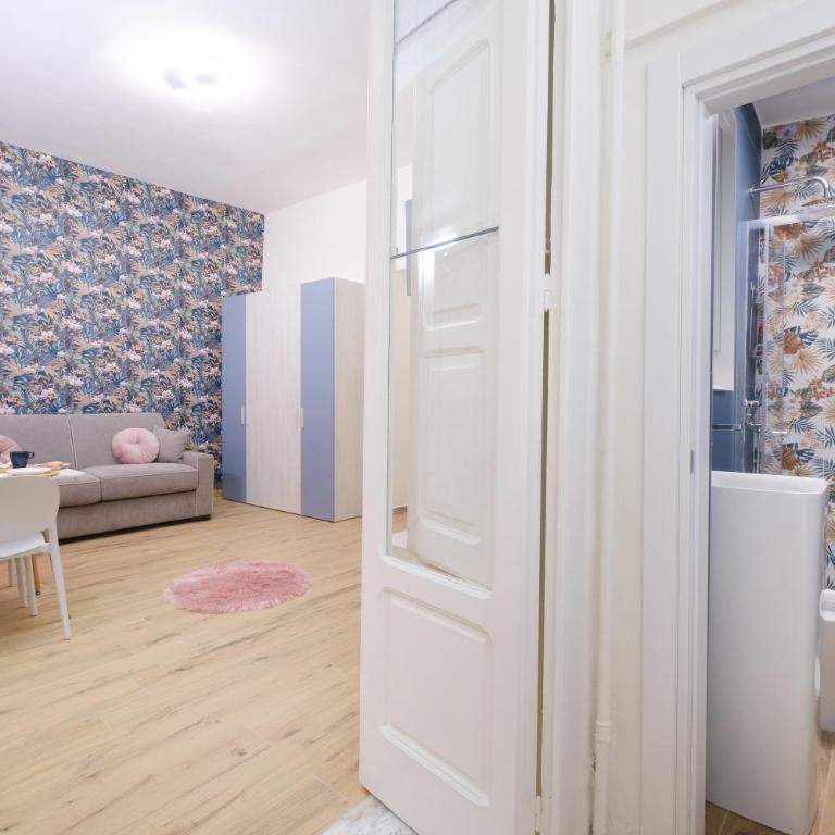 Giganti 38 Your home in the heart of Naples - Appartamento con 2 Camere da Letto - 22