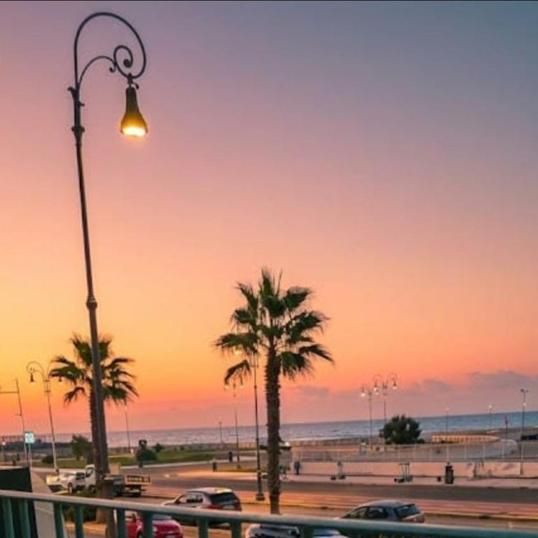 Rome Sea - Appartamento con 2 Camere da Letto - 76