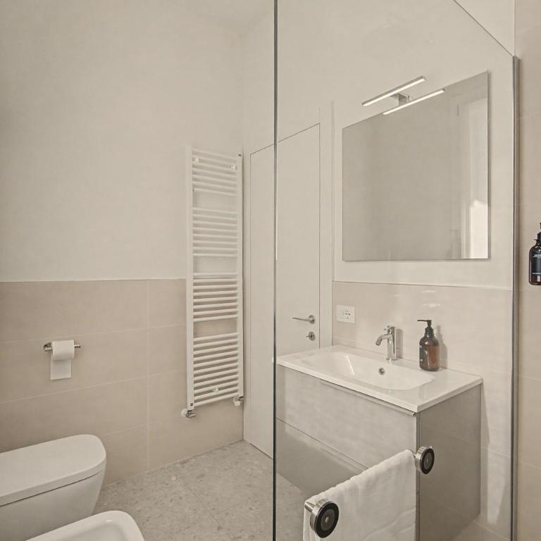 Riviera Hub Padova - Apartment mit Dusche - 17