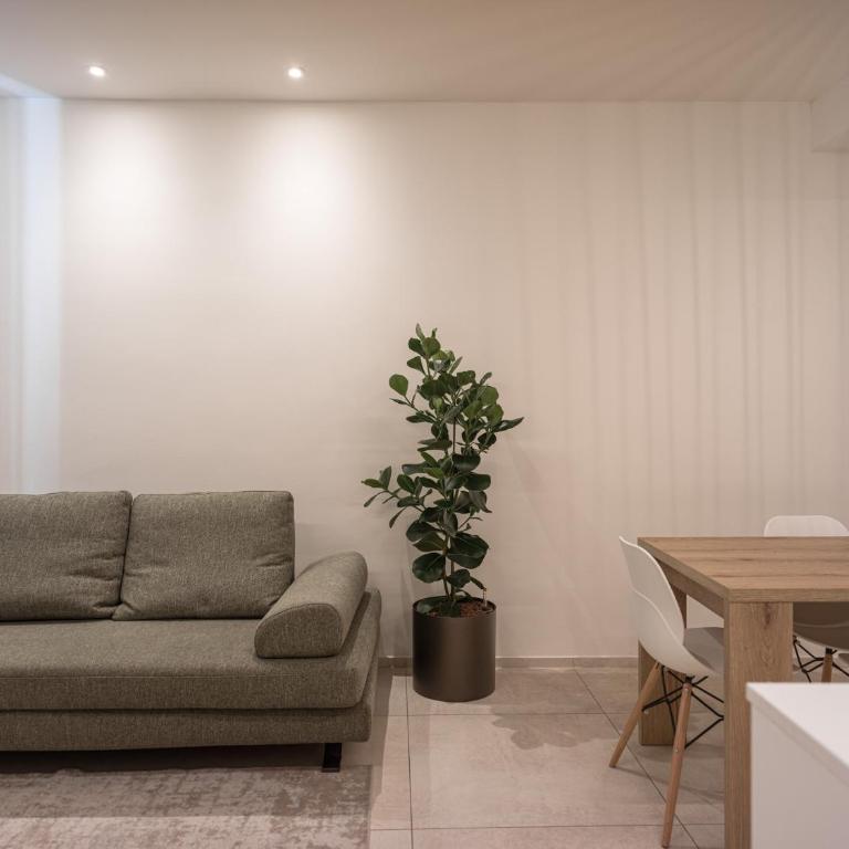 ACasaStay App 206 - One-Bedroom Apartment with City View - 7