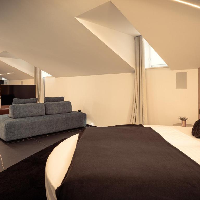 ACasaStay App 304 - Studio with Sofa Bed - 7