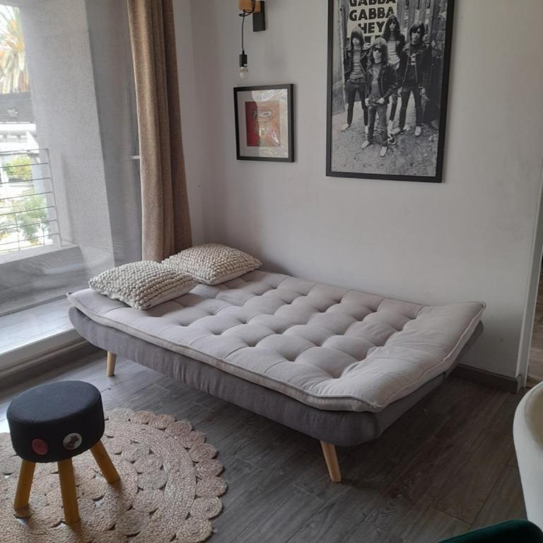 Precioso departamento en Metro Villa Frei - Apartamento de 1 dormitorio - 13