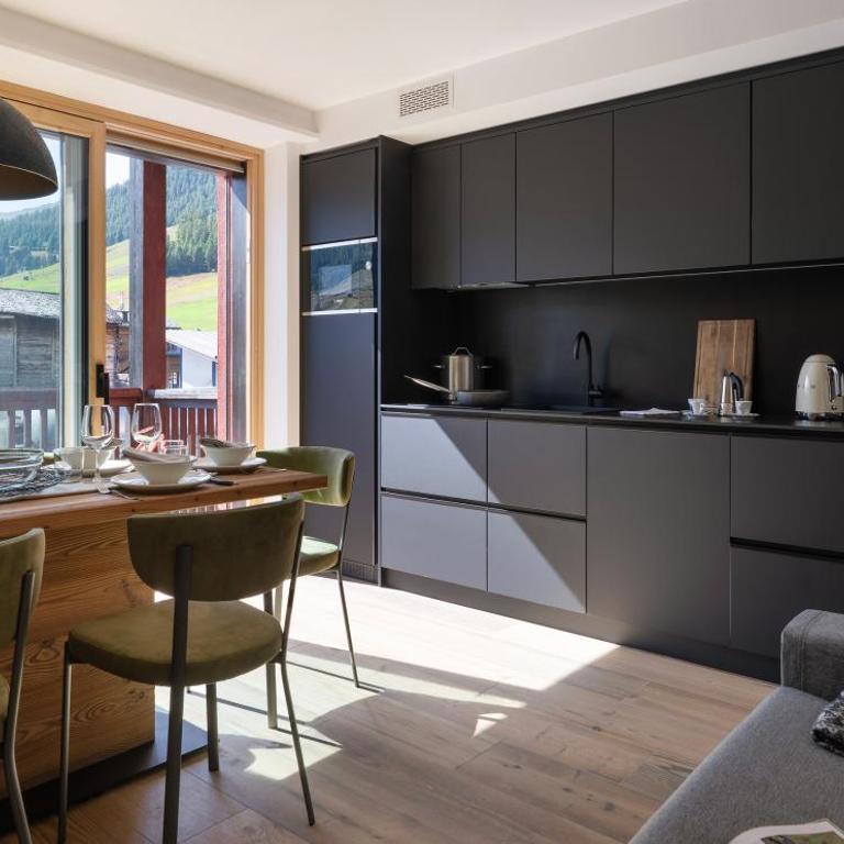 Ma Chérie - Two-Bedroom Superior Apartment - 3
