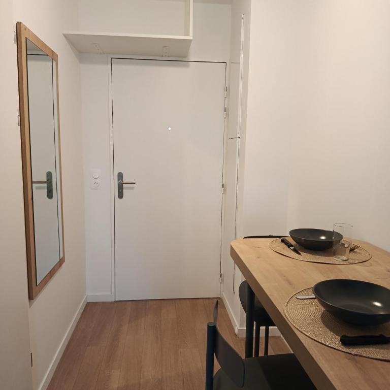 NEORESID Port Colbert - proche gare centre - Deluxe Double Studio - 6
