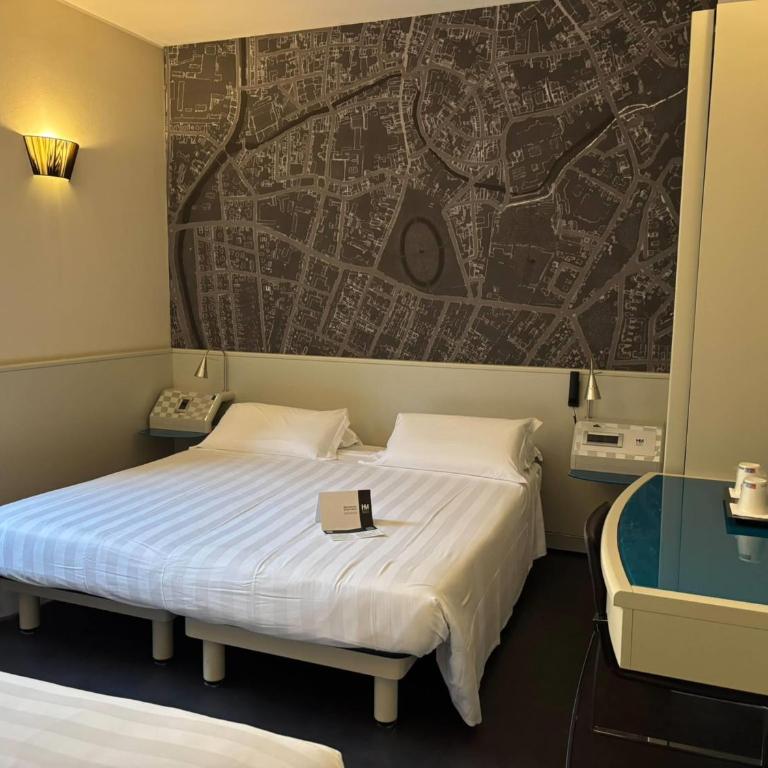 Sure Hotel by Best Western Milano - Camera Familiare con 2 Letti Queen Size e Camere Comunicanti - Non Fumatori - 1