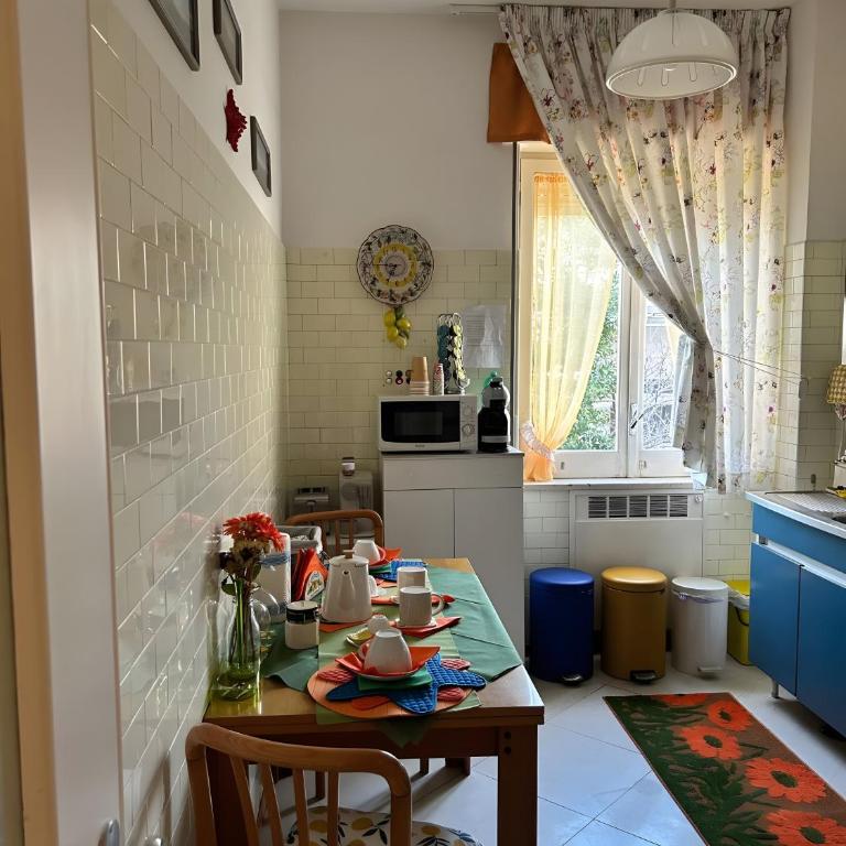 Aranceto Sorrento - Appartamento Deluxe con 2 Camere da Letto e Vista Giardino - 4