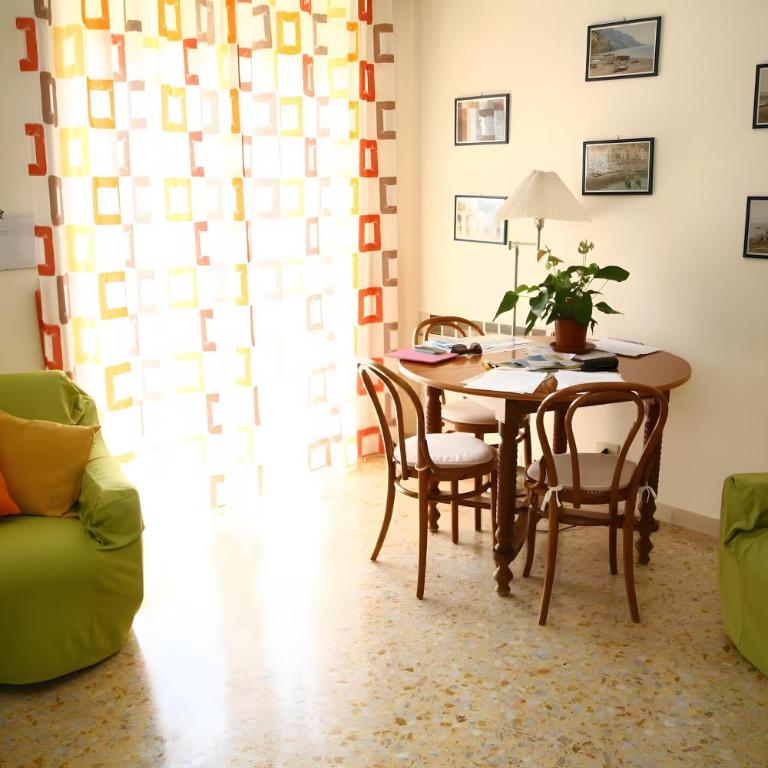 Aranceto Sorrento - Appartamento Deluxe con 2 Camere da Letto e Vista Giardino - 9