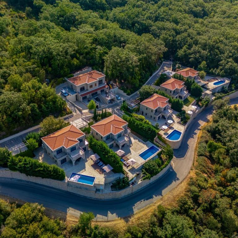 Oak Leaf Residences - Vila sa Sopstvenim Bazenom - 8