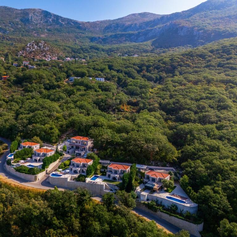 Oak Leaf Residences - Vila sa Sopstvenim Bazenom - 10