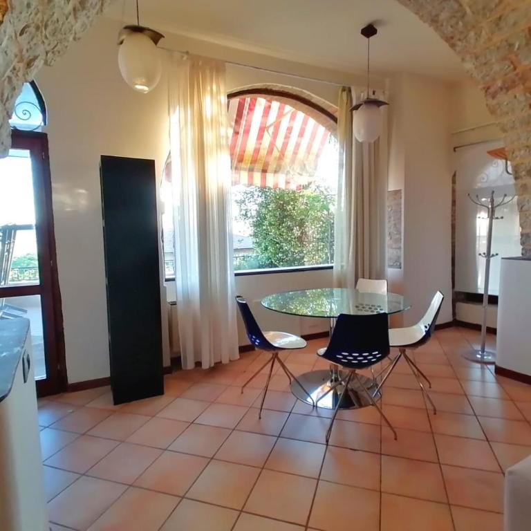 Charming Assisi Apartment - Appartamento - 2
