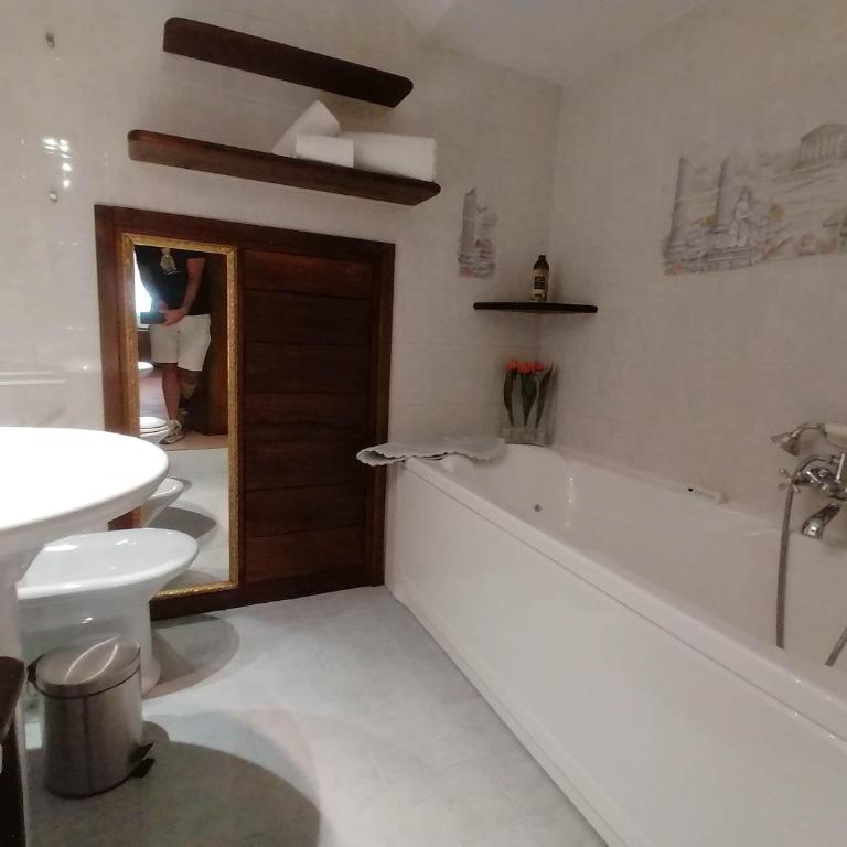Charming Assisi Apartment - Appartamento - 8