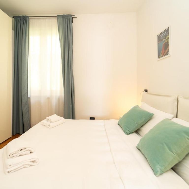 Dolce Vita cozy Apartament lakefront with a view - Apartment mit 2 Schlafzimmern - 5
