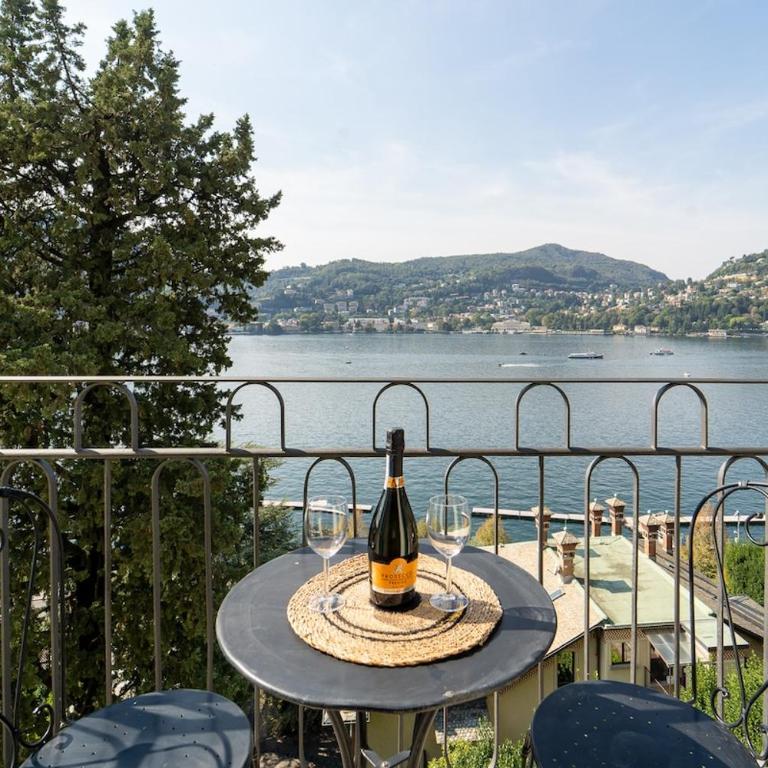 Dolce Vita cozy Apartament lakefront with a view - Apartment mit 2 Schlafzimmern - 8