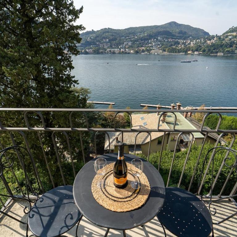 Dolce Vita cozy Apartament lakefront with a view - Apartment mit 2 Schlafzimmern - 10