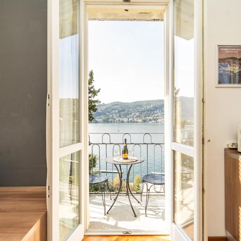 Dolce Vita cozy Apartament lakefront with a view - Apartment mit 2 Schlafzimmern - 12