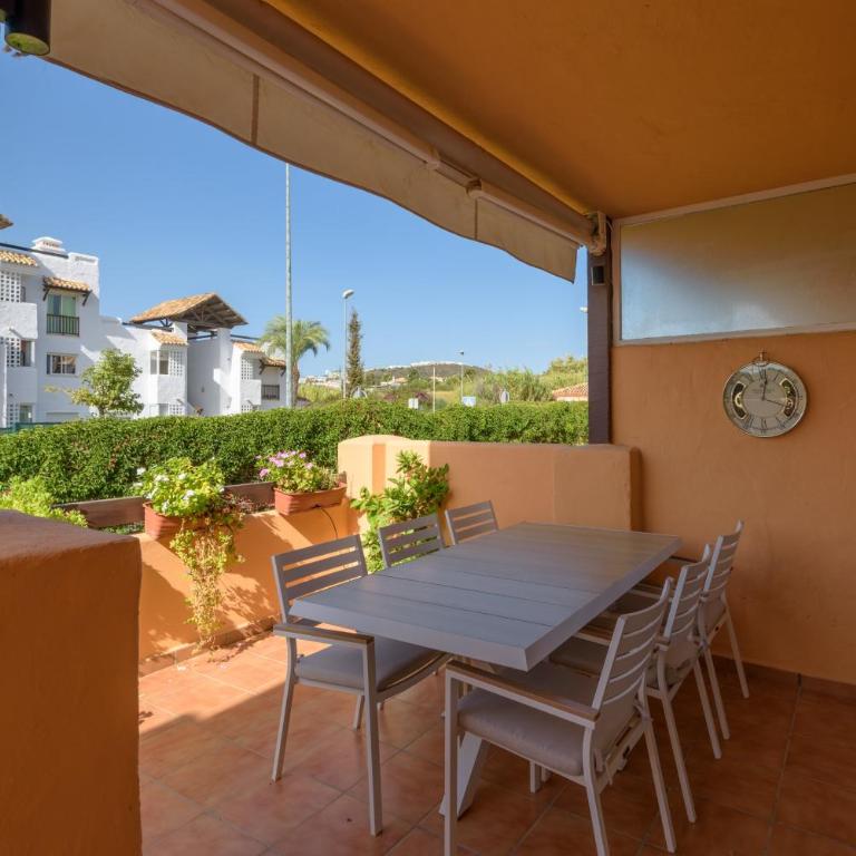 Casares del Sol 2479 Golf & Beach - Apartamento con terraza - 19