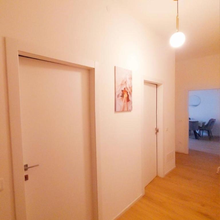 Welcoming flat near Prada 10 min from Duomo square - Appartamento con 2 Camere da Letto - 12