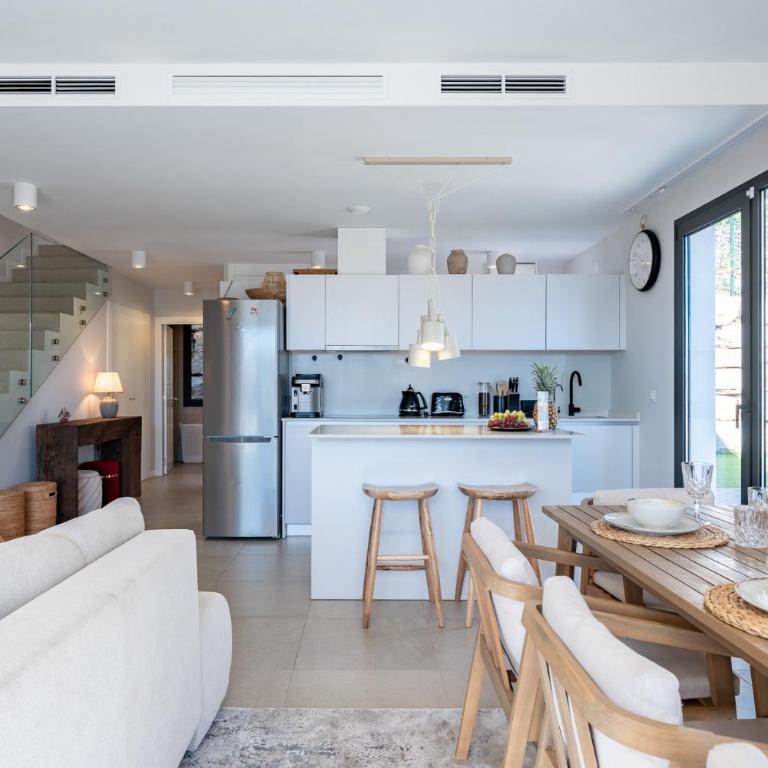 Luxury 4Bed Villa in Mijas, Sea View, Pool - Ferienhaus mit 4 Zimmern - 41