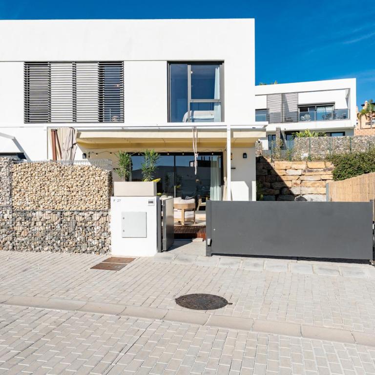 Luxury 4Bed Villa in Mijas, Sea View, Pool - Ferienhaus mit 4 Zimmern - 47