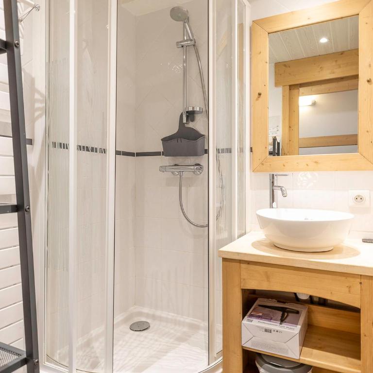 Studio confortable, balcon vue station, proche centre - Monolocale - 13