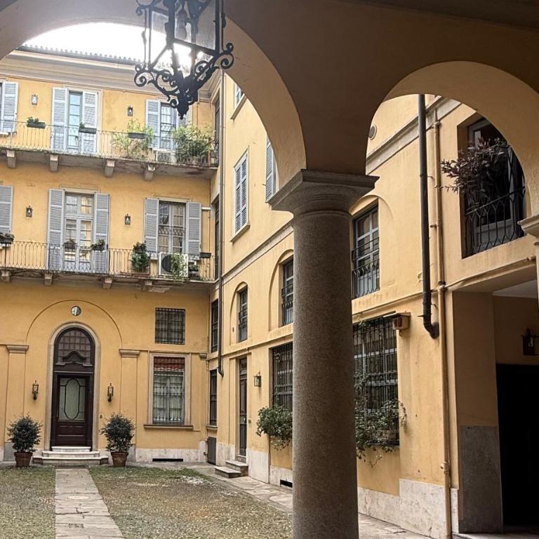 Milano Corte Bella in Sant'Ambrogio - Appartamento con 2 Camere da Letto e Terrazza - 1