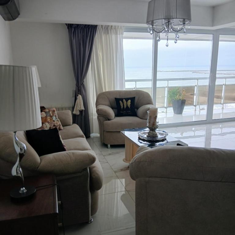 Excepcional Parque y Playa Grande - Apartamento de 2 dormitorios - 7