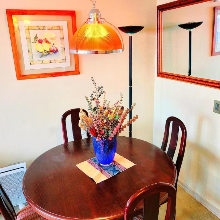 En el corazon de Santiago, 2 cuadras de La Moneda - Two-Bedroom Apartment - 4