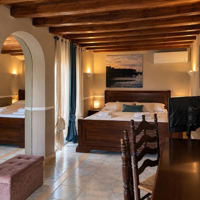 Domus Veientana - Chambre Double - Vue sur Piscine - 1