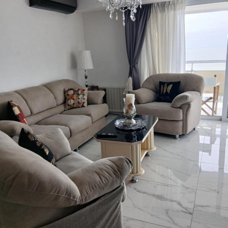 Excepcional Parque y Playa Grande - Apartamento de 1 dormitorio - 6