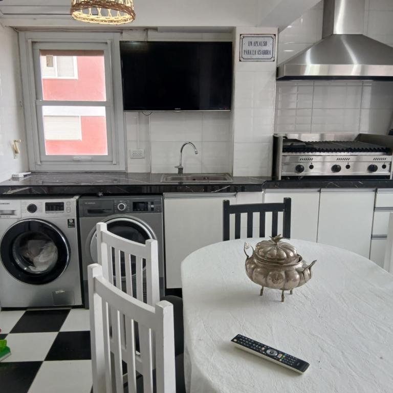 Excepcional Parque y Playa Grande - Apartamento de 1 dormitorio - 17