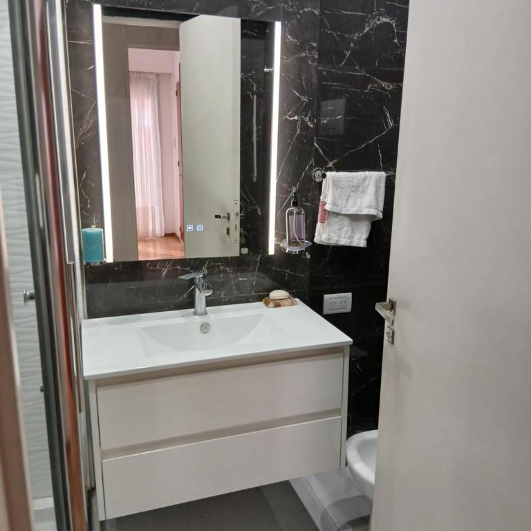 Excepcional Parque y Playa Grande - Apartamento de 1 dormitorio - 20