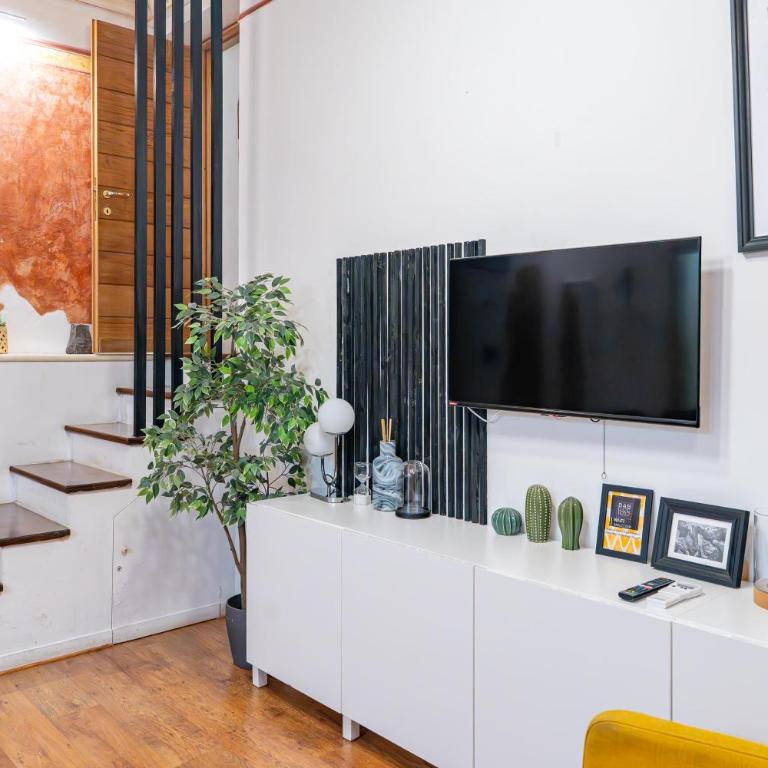 Trevi Welcome Apartment - Appartamento con 2 Camere da Letto - 26