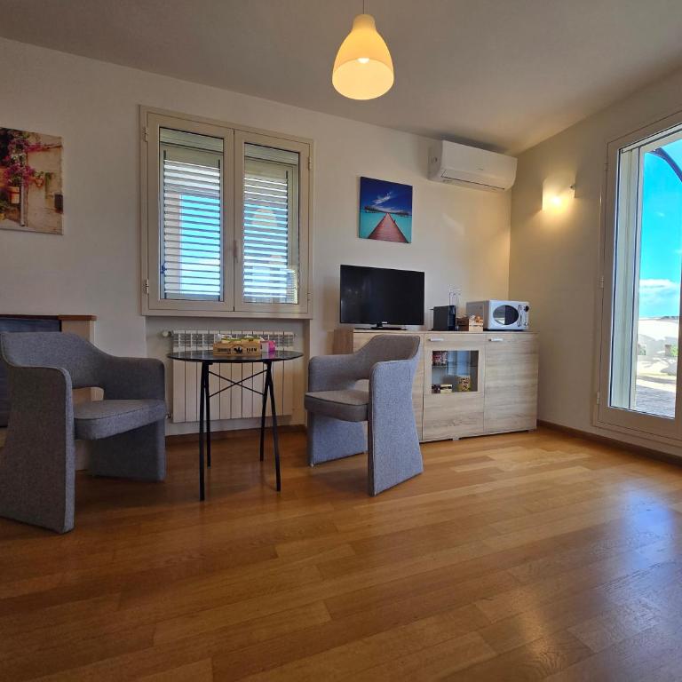 "ELLE home" ATTICO panoramico - Appartamento con 2 Camere da Letto - 7