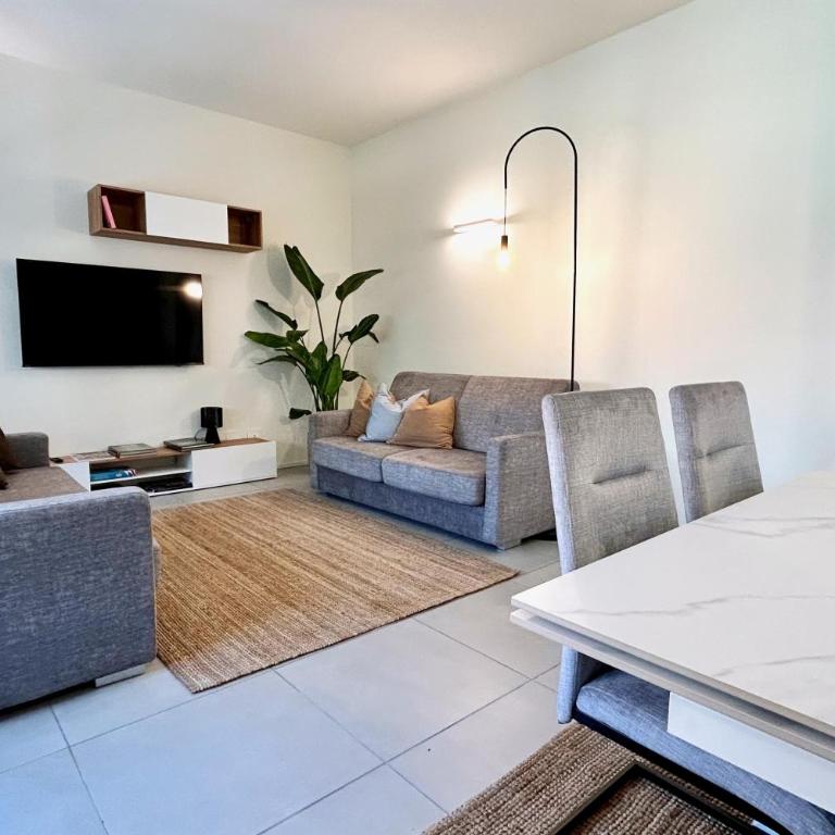 Rovelli 61 apartment 1 Como - Appartamento Monolocale con 1 Letto Matrimoniale - 8
