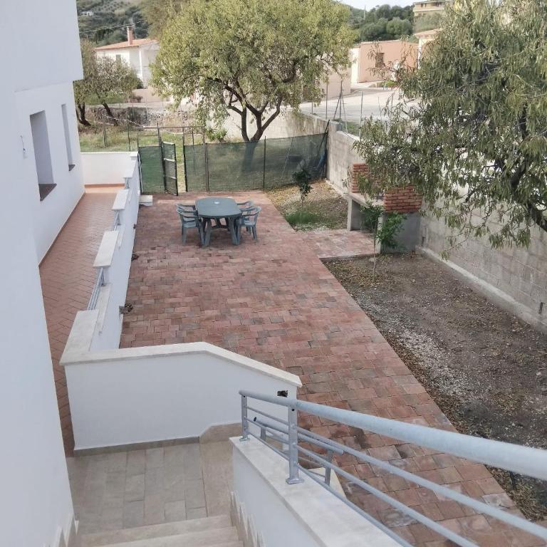 I mandorli - Three-Bedroom Vacation Home - 2