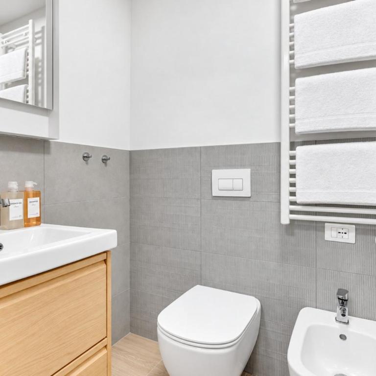 Airy Apartments with Balcony & Garage by NDP rent - Appartamento con 2 Camere da Letto e Balcone - 12