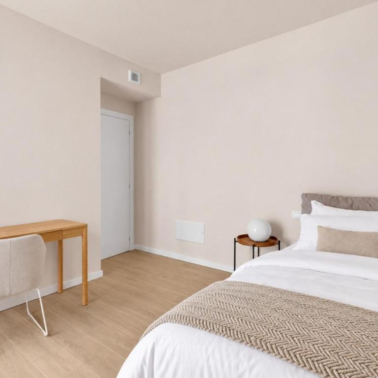 Airy Apartments with Balcony & Garage by NDP rent - Appartamento Attico - 8