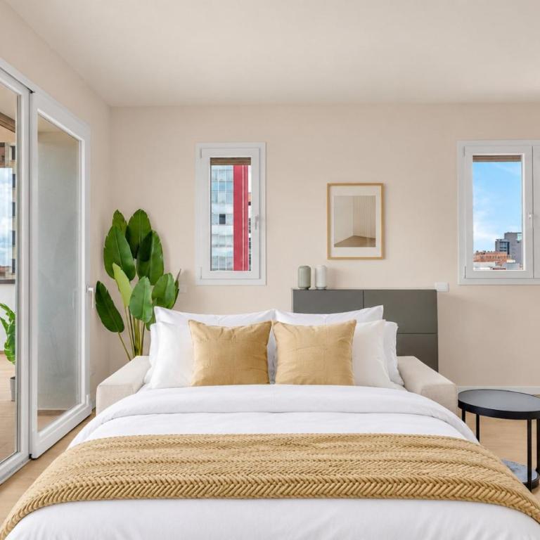 Airy Apartments with Balcony & Garage by NDP rent - Appartamento Attico - 8