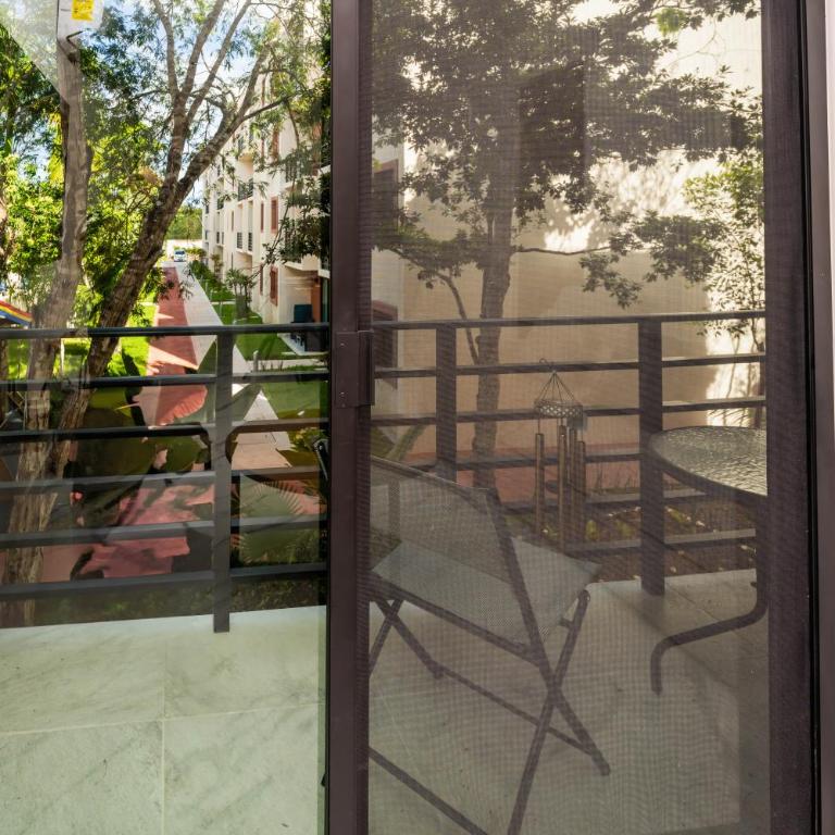 Ombu apartamentos con alberca, seguridad 24h, Wifi - Two-Bedroom Deluxe Apartment with Balcony - 11